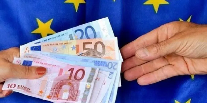 Summary of the challenges faced by the monetary union